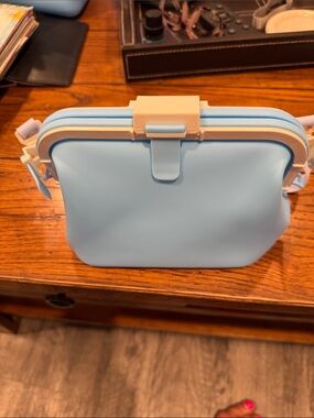 Light Blue Silicone Clasp waterproof Bag - small